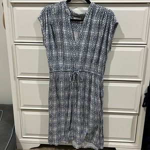 Loft Outlet Short Dress. LP Blue & White